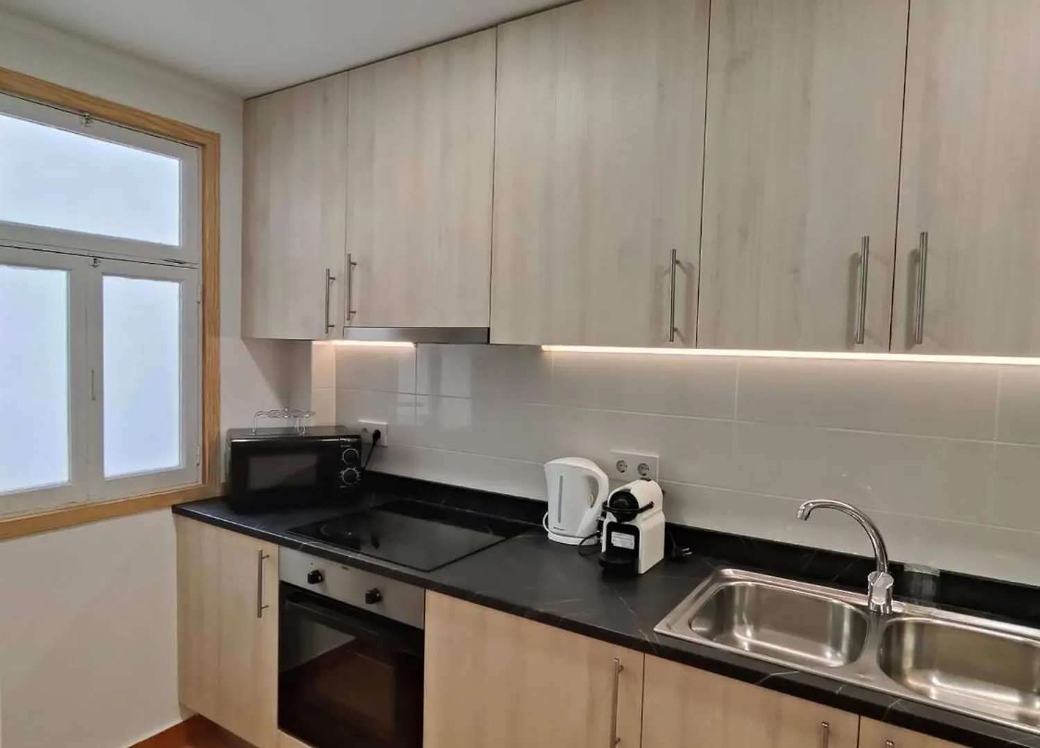 Charming Apartment Poblenou Beach Barcelona
